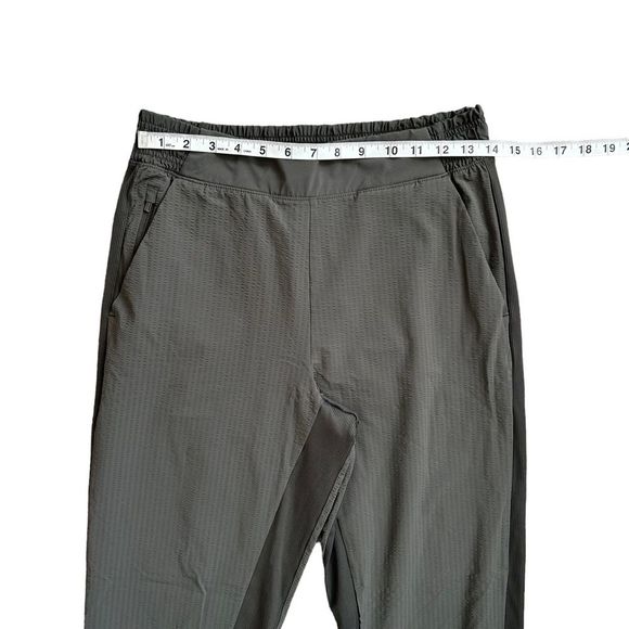 Athleta Textured‎ Brooklyn Jogger Lightweight Breathable Size 8 - Picture 4 of 6